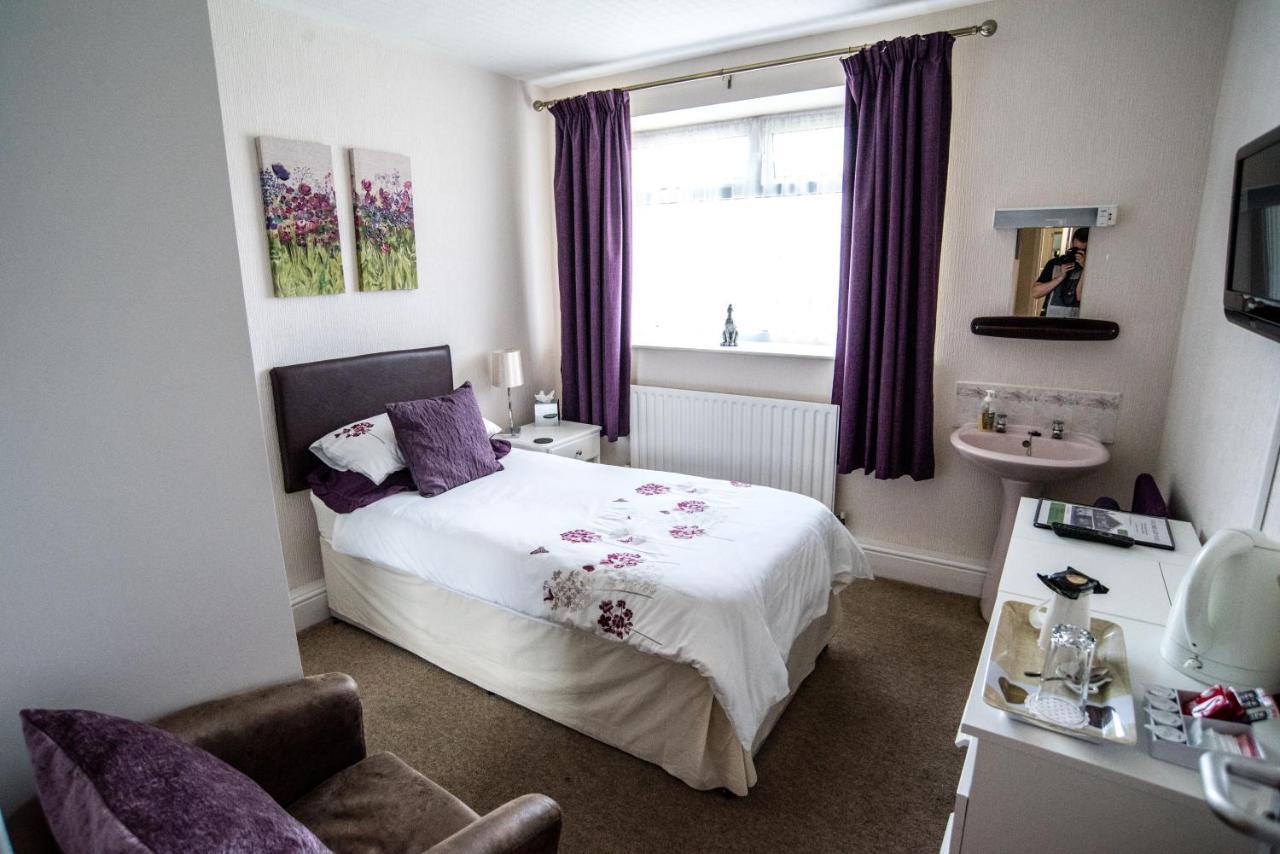 Holcombe Guest House Barnetby le Wold Bagian luar foto
